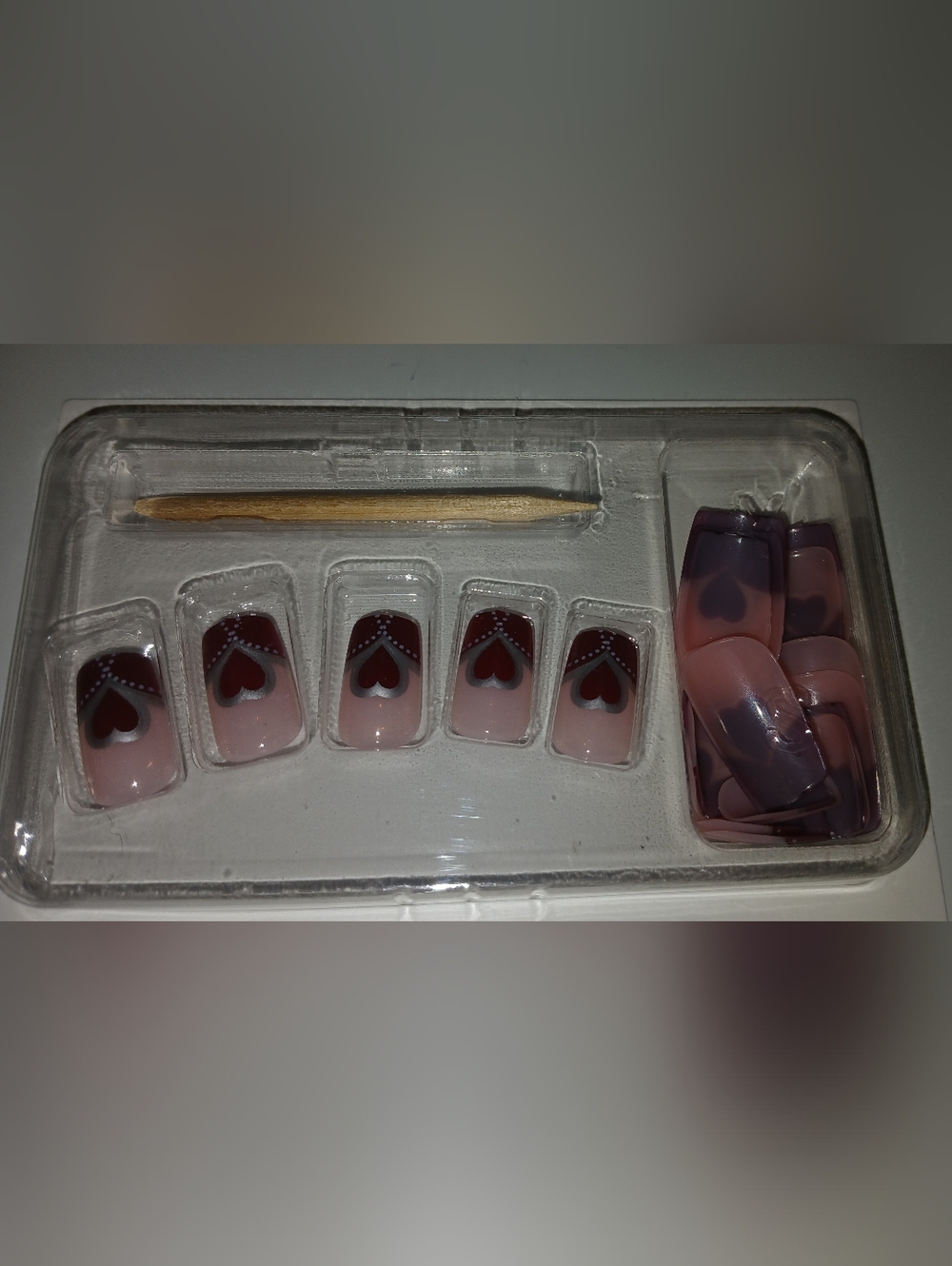 Set of 24 Pink, Burgundy & Silver Gradient Press-On Nails with Heart Accents.